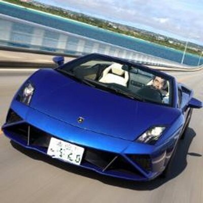 くるマックス 300万で新車を買った 10年後 買取店に持って行った 10万円って言われた 土地だったら また300万で売れる 車は 必ず値段が下がる 新車や高額な中古車は 年収1500万円以上の人しか買っちゃダメ 車