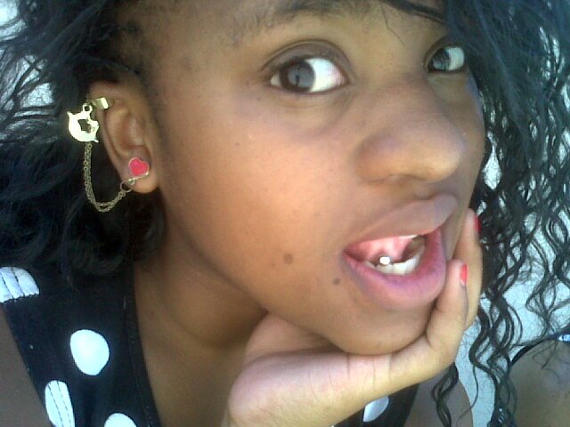Neshy here I'm 17..I'm sweet,Kind & very Loving..I ♥ Bikes and Fast Cars..Uhm:$ not much of a Lady but I am a whole lota CwazZi FUn :=D