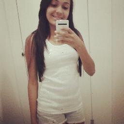 Chata,Dengosa,Ciumenta, Estressada,Teiimosa,Marrentta,e Soolteira ;D