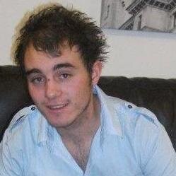 Freelance Front-end Developer and football fanatic.