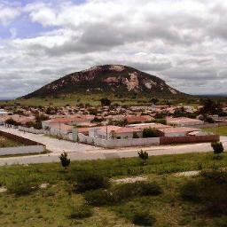 Sou petista filiado, sou esquerda, já não basta?
Era um garoto sonhador nascido nesse recanto longe de tudo e de todos, quantas saudades do meu pezinho de serra