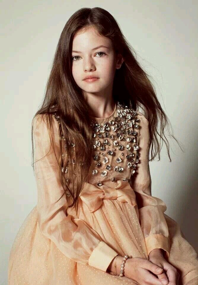 Reneesme Carlie Cullen ♥_♥ 
I Love You Forever ♥.♥