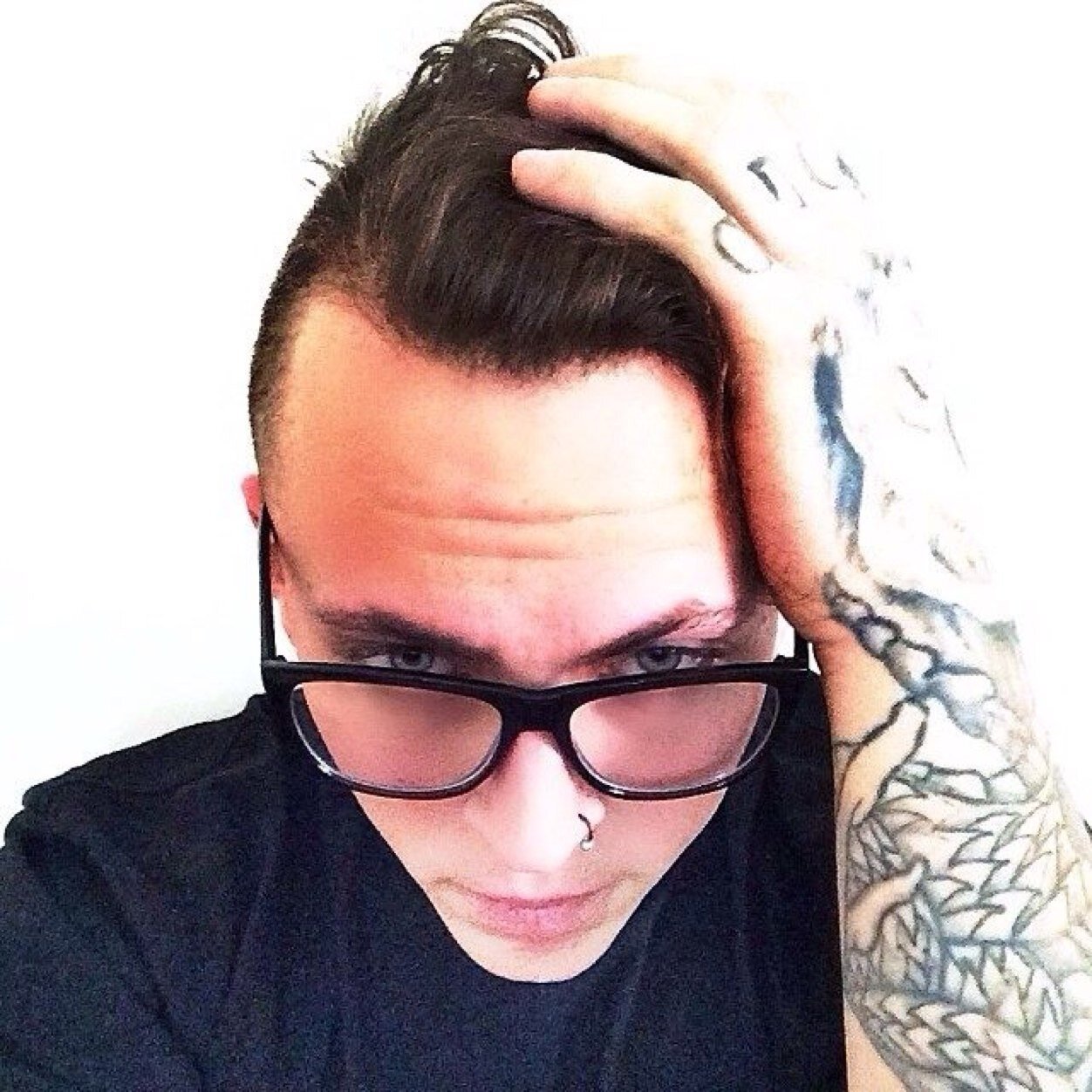 yoshuab7's profile picture. 