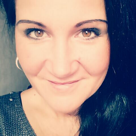 Bb1Adenike's profile picture. Bee :)