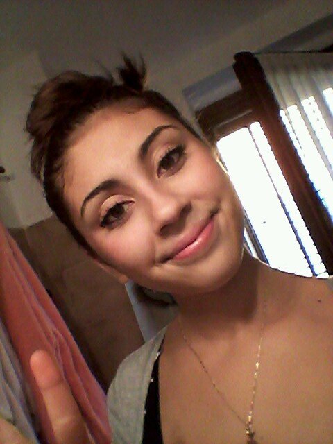 Hi, my name's Alexia. I'm italian and i live in Italy.I'm directioner