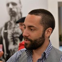 Fondateur de la boutique en ligne http://t.co/b05vBunKbu - PAP et accessoires de marques françaises pour femmes & hommes.