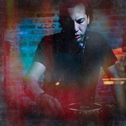 DJ // PRODUCER // BORN & RAISED IN MEXICO CITY //