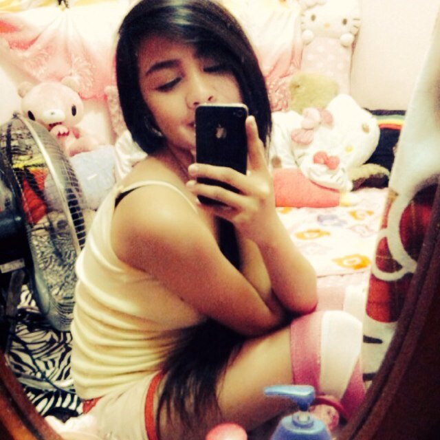 JULIA PO. =))))))
