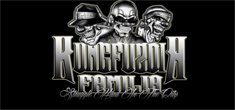 Kami disini bukan mencari ketenaran tetapi Kami disini mencari solidaritas, kekeluargaan dan respect satu sama lain. This is KUNGFU KIDS FAMILIA!!
