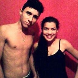 -Um bom malandro, conquistador, tem naipe de artista, pique de jogador... amo a Nação santista!! http://t.co/JaQ25qPH8I  face novo '-'