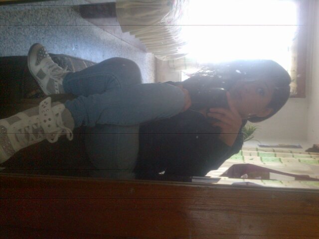 La vida es como un laberinto q ahí q esforzarse... Para encontrar la verdadera felicidad.... ♥«JoOoSue_95»♥