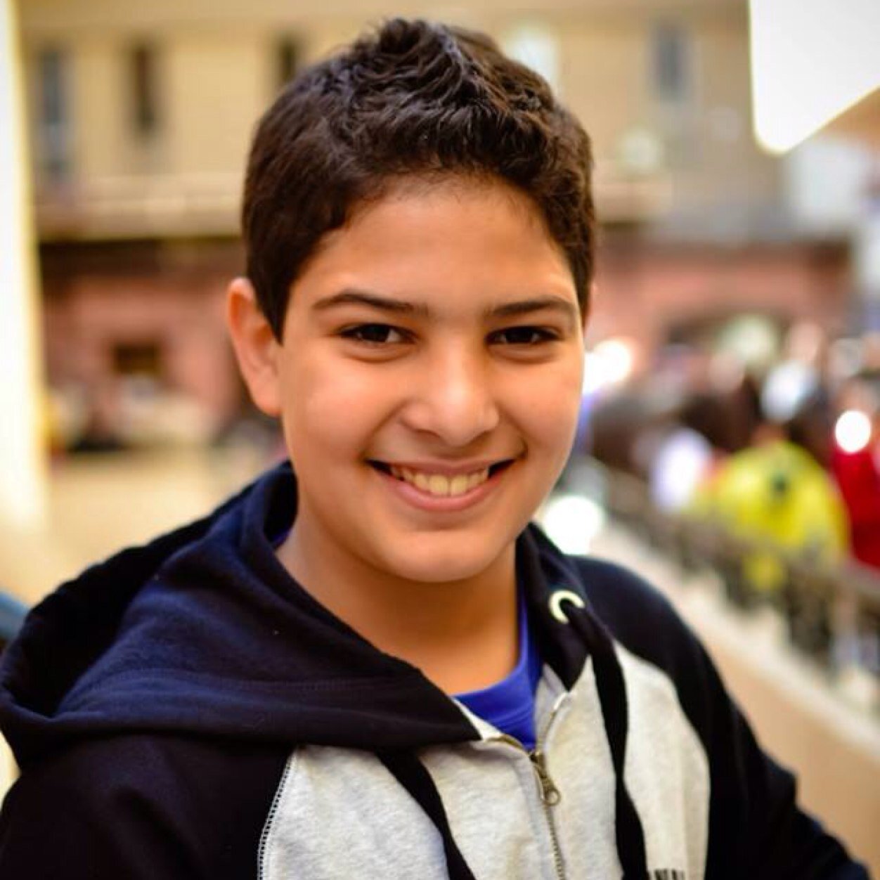 toniadel1's profile picture. W ba7taglak w te7tagly mabena alf 7ala2et wasal w nefsy.  anzel w tenzely bas a3mel eih fi om el 7azr