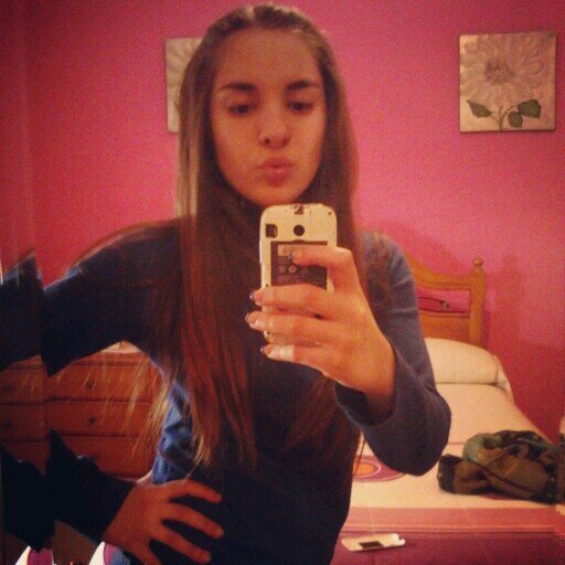 Mariquixa22's profile picture. 98.'Quieren hundirte como al titanic pero tu serás el puto iceberg que los hunda con tu sonrisa' «Aporta o Aparta» ~Compartiendo retraso con @CarmenCortes98♥~