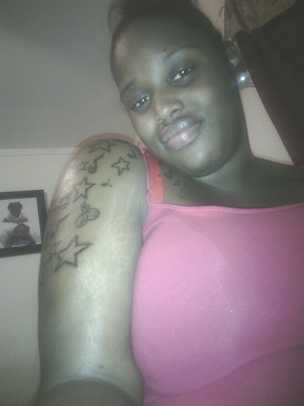 Proud mother to be. Ryan's babymama/wifey. Independent. Solo. Fuck friends all about my $$$$. Ray charles to tha bullshit

#followme #illfollowback