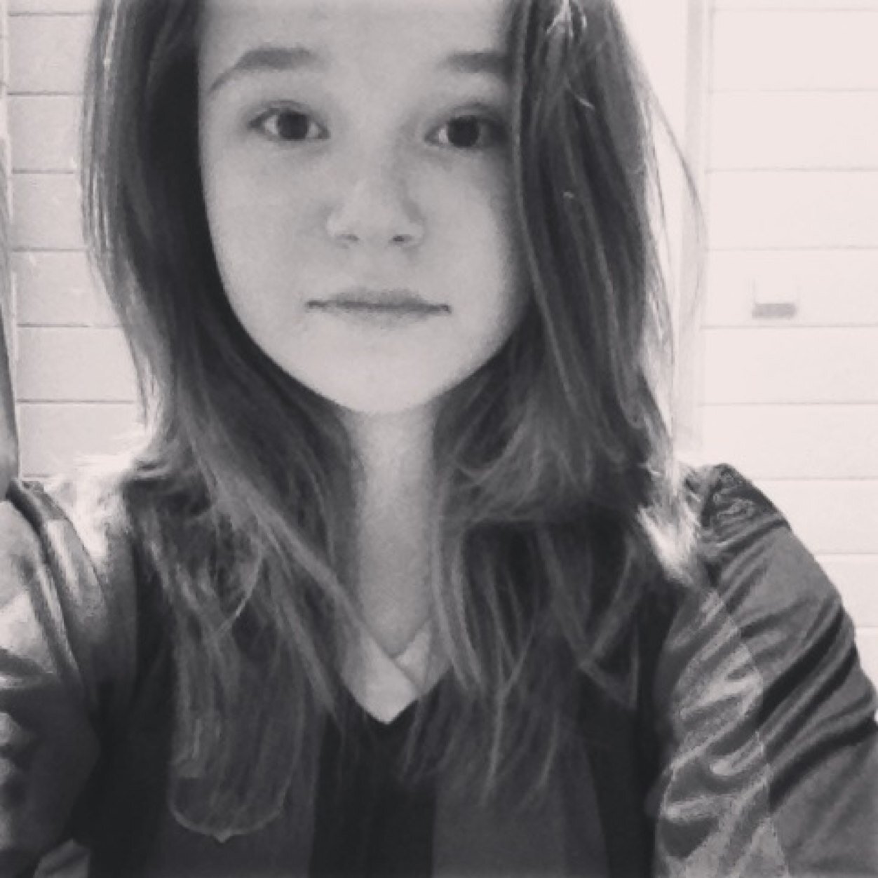 12 Years Old ~ Girl ~ Belgium ~ Instagram : @fleurhsx ~Harry Styles