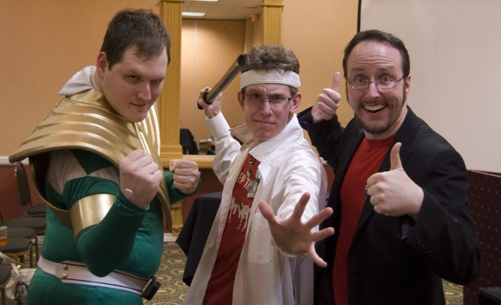 MangaManReviews's profile picture. Manga/Anime reviewer.  Will update with review links, comments on what I'm watching, as well as any cons I'll be at.