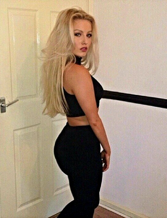 Born in Cardiff. Raised in Zurich. #followback . New here. Support me. I'm bisexual. #sex#drugs#rocknroll #sexdrugsandrocknroll . #kik hellothere9274 #dmme
