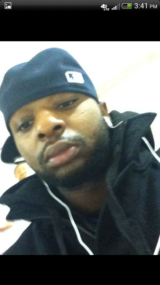 robertlee631's profile picture. 