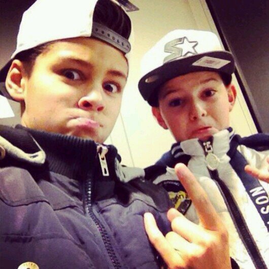 《~zonder jou in het leven is er niks te beleven~》