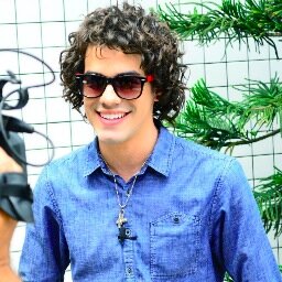FC Carioca dedicado ao cantor brasileiro Samuel Alves, Since: 08/01/14