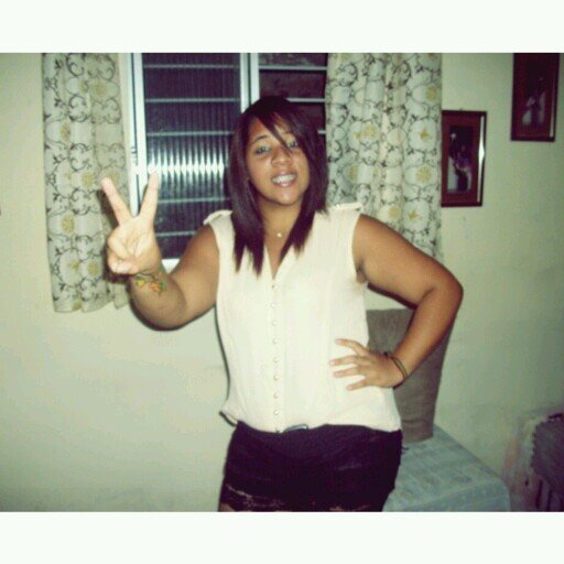 Sou linda, fofa, meiga & mentirosa. rs♥