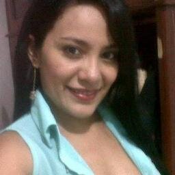 Apasionada  por la vida, amante de la buena comida, viajes, mi placer es disfrutar cada momento con plena Felicidad y Entusiasmo.