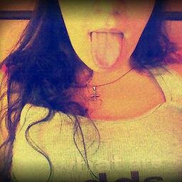 mikro_lamogio's profile picture. Ναι είμαι λίγο στον κόσμο μου...