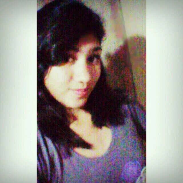 sinceridade ....eu gosto disso *-*..apenas uma menina feliz,insisto em mim mesma, meu foco é lutar pelo oq eu quero