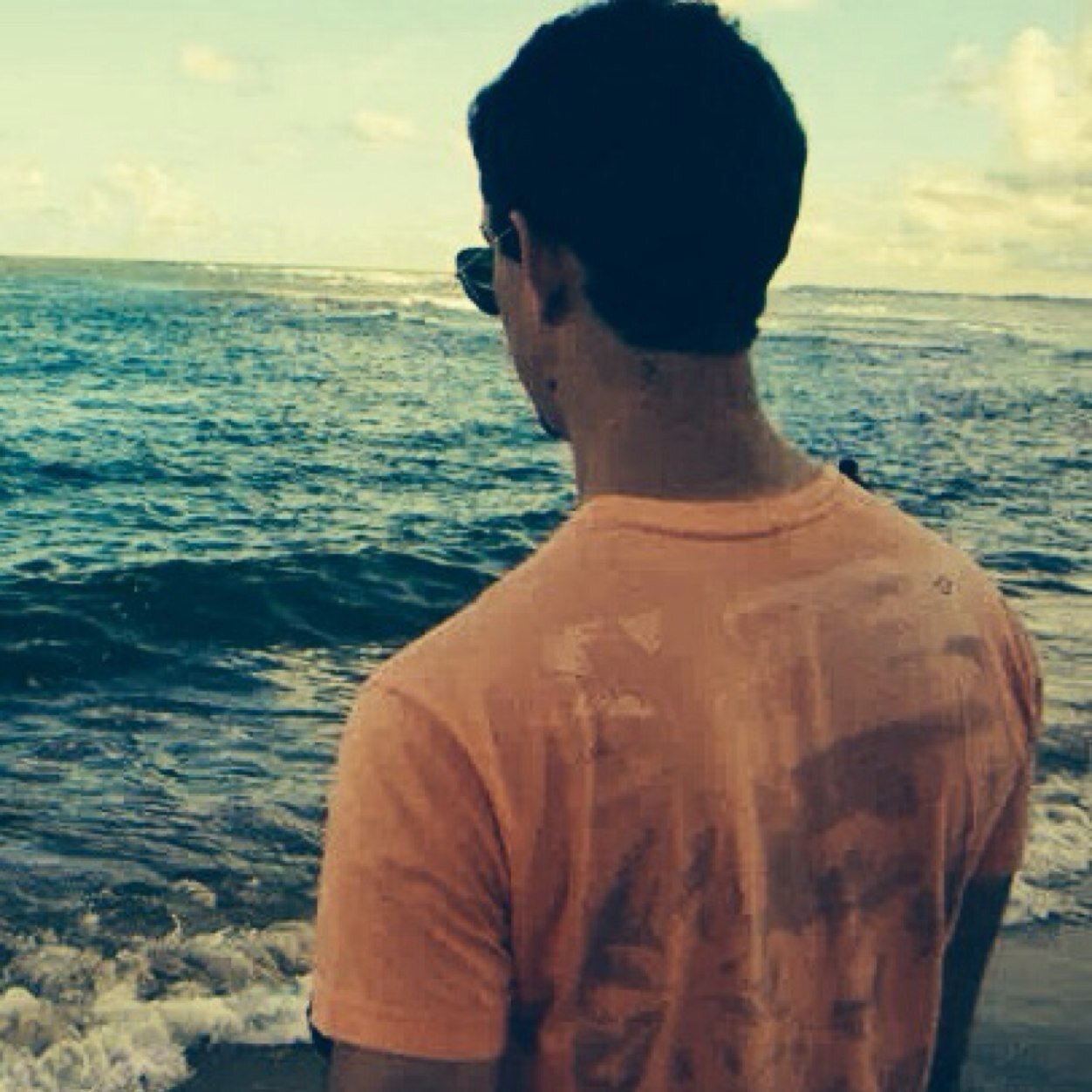 matheusribeir0's profile picture. Brazilian, SAP B1 Developer and Amateur Astronomer certified in Astrophysics by Observatório Nacional.
Love astronomy, technology and motorcycles.