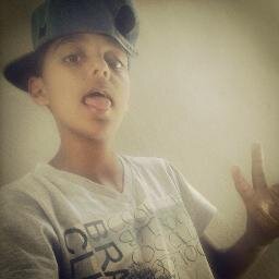 5Elenilson's profile picture. Me segue... Sigo de volta !!!