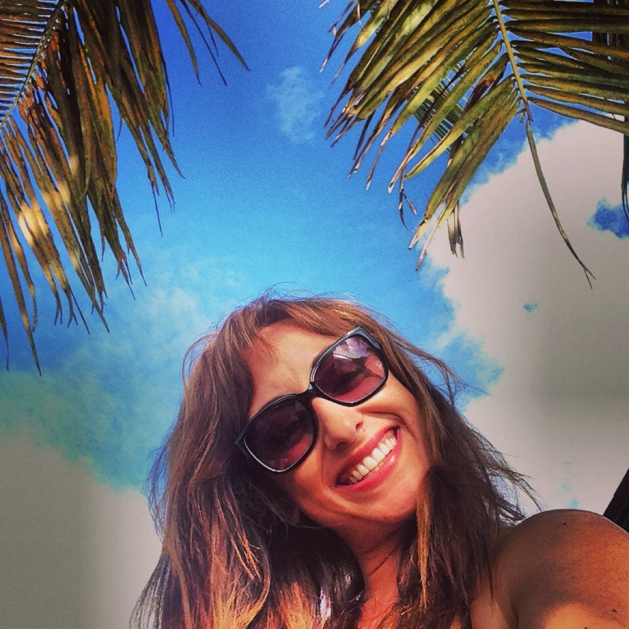 A traveling girl from California. Love living life. Blessed!