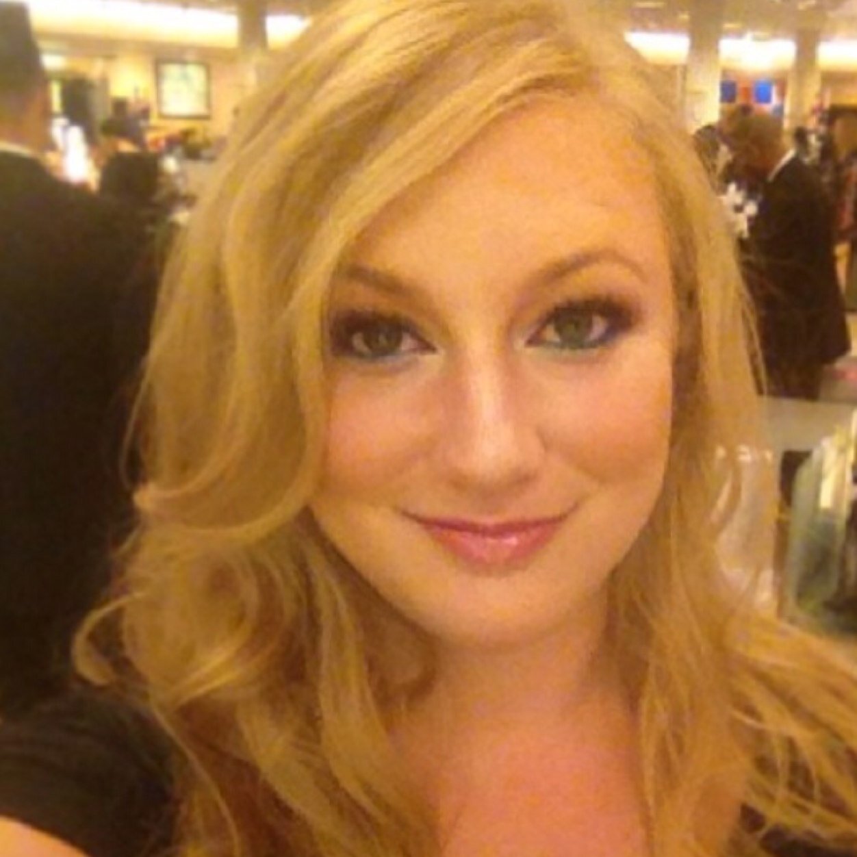 lbpalace's profile picture. 