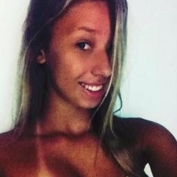 Quem me protege nunca dorme.