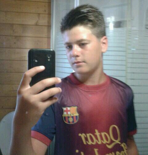 Vive la vida a tu manera.Burrcity:))