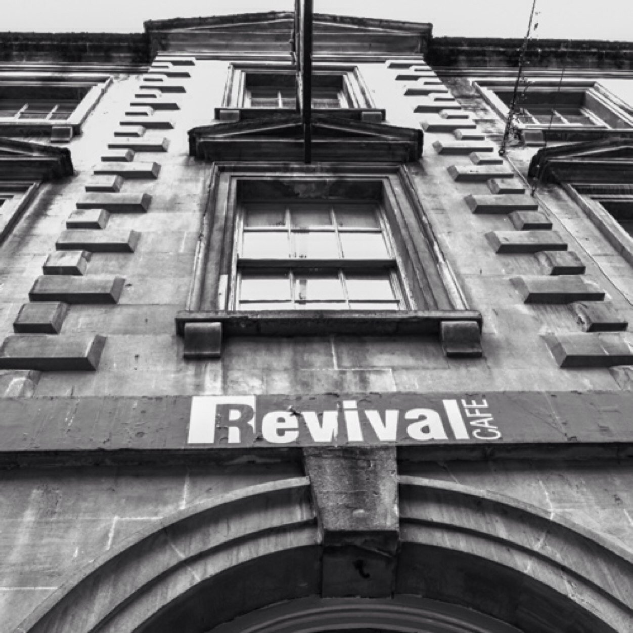 Bristol's Oldest Coffee House. Proudly Independent 18th century licensed Café. Open 9-5 all week. 📸 @caferevival hello@caferevival.co.uk
