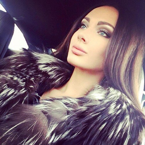 ZabrinaHendley's profile picture. A real man never stops trying to show a girl how much she means to him, even after he's got her.