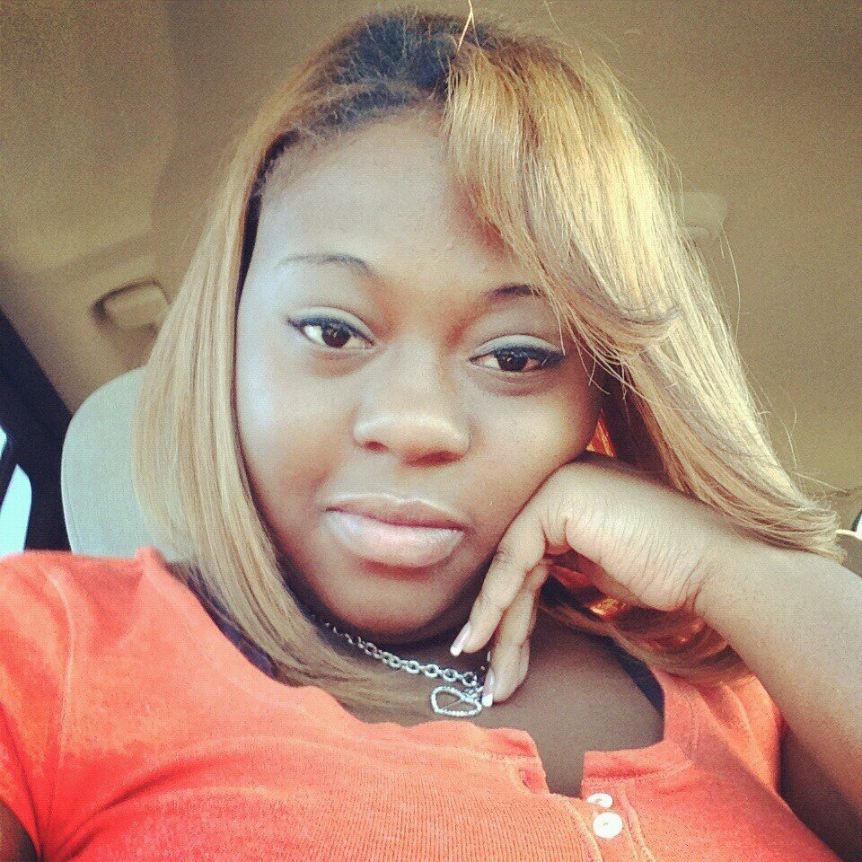 ronishia011's profile picture. 