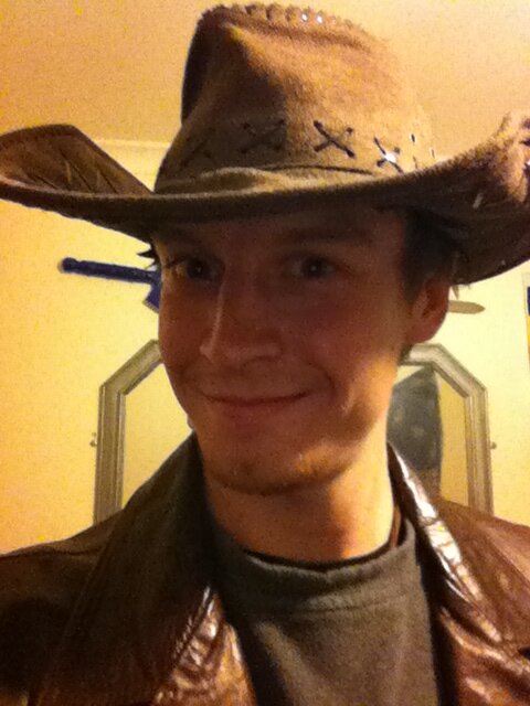 Like Let's Plays? Then come this way my friend! Follow, #imafumble, and give me a Sub on YouTube!  
http://t.co/FOPryGBeDh