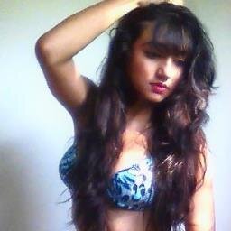 Aryadiniz's profile picture. E quem um dia irá dizer que existe razão nas coisas feitas pelo coração, e quem irá dizer que não existe razão?