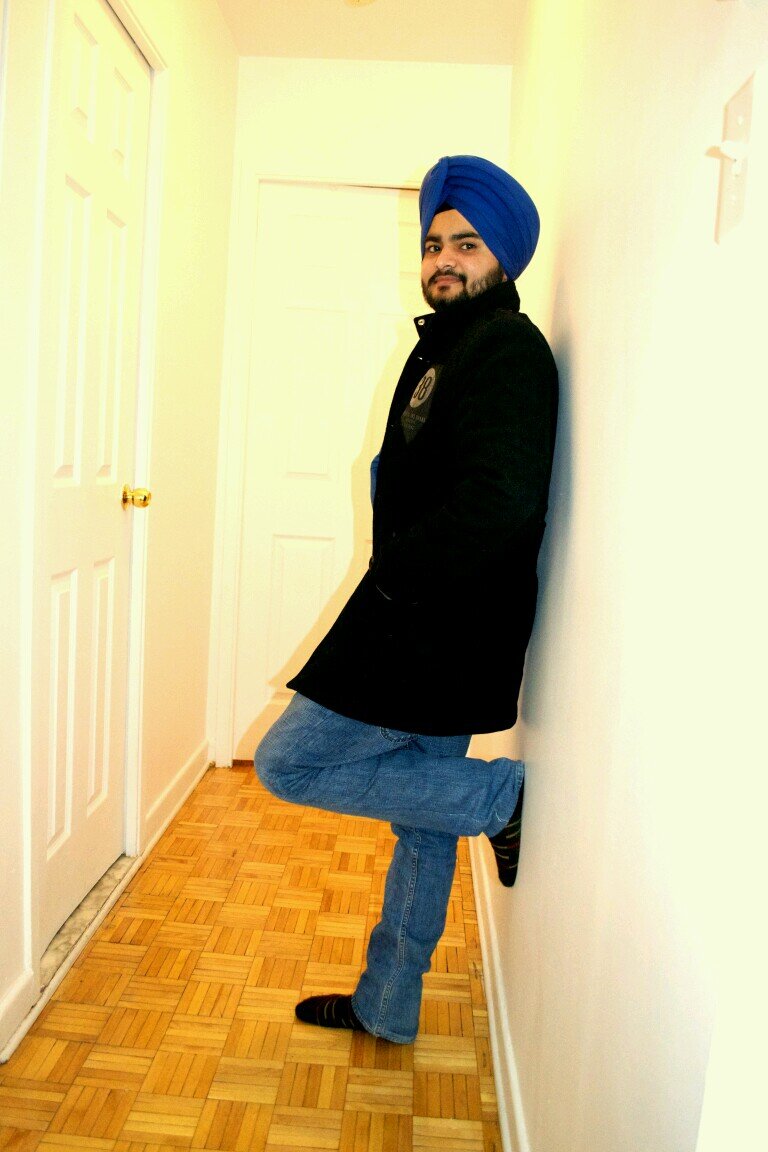 Hi i am baljot pursuing Master Of Engineering