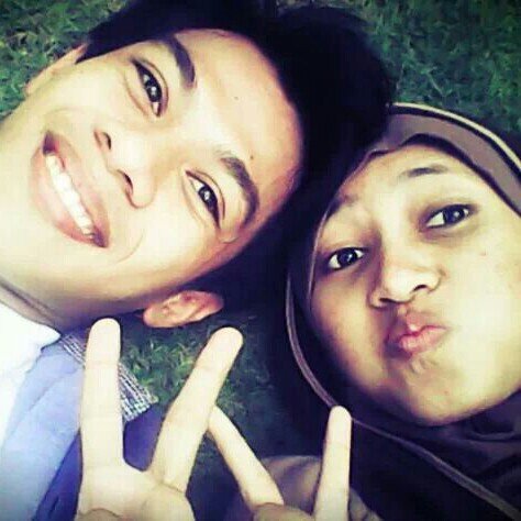AKU AKAN BERHENTI JIKA AKU MATI - 24 Hari Lagi ♥ N. Apriana