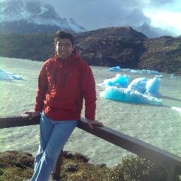 Renacido como el ave fénix de las cenizas del pan tostado. Me apasiona el fútbol, leer, un buen café , el cine, la música.