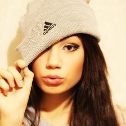 FOLLOW ME I FOLLOW BACK (: