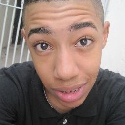 http://t.co/5bLY9IGvX0
ᴼᴿᴵᴳᴵᴻᴬᴸ {...} https://t.co/Y597llSVqh

FÉ NO PAI QUE O INIMIGO CAI ! *