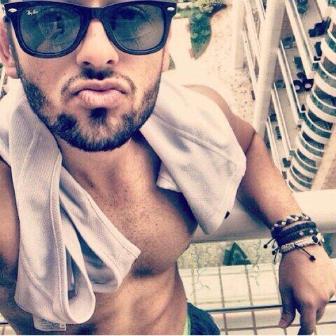 2° FC dedicado ao @LucasMendesOfi, Since:12/09/13/\  Prazer,Monique pra vocês, tchal            /Nette te amo cabrita\