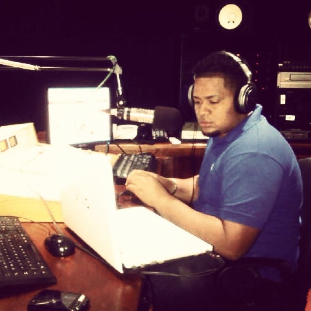 DJREYMON31's profile picture. 