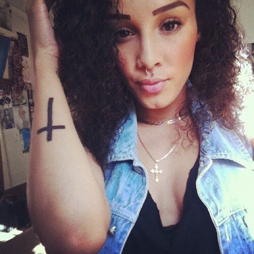 ReevaTrehy's profile picture. BRB = I don't want to talk to you. LOL = I have nothing else to say. Cool = I don't care