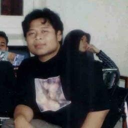 saniscara_'s profile picture. manusia bodoh yg sedang belajar kehidupan