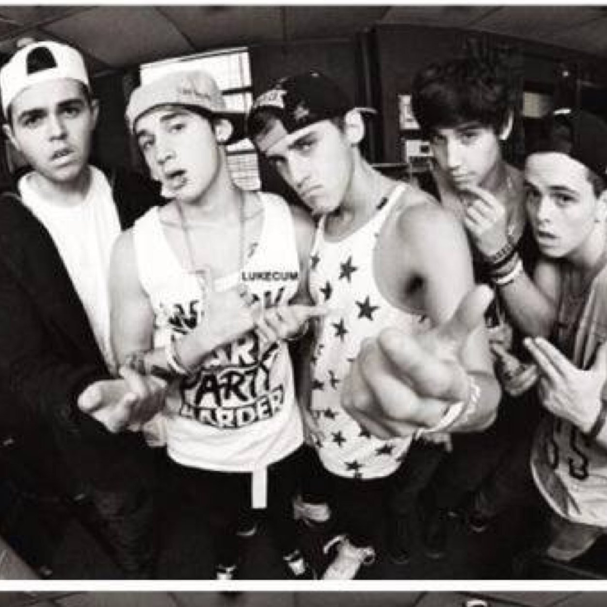 Wow! Congrats on your @janoskian follow :) You guys are so lucky :)
