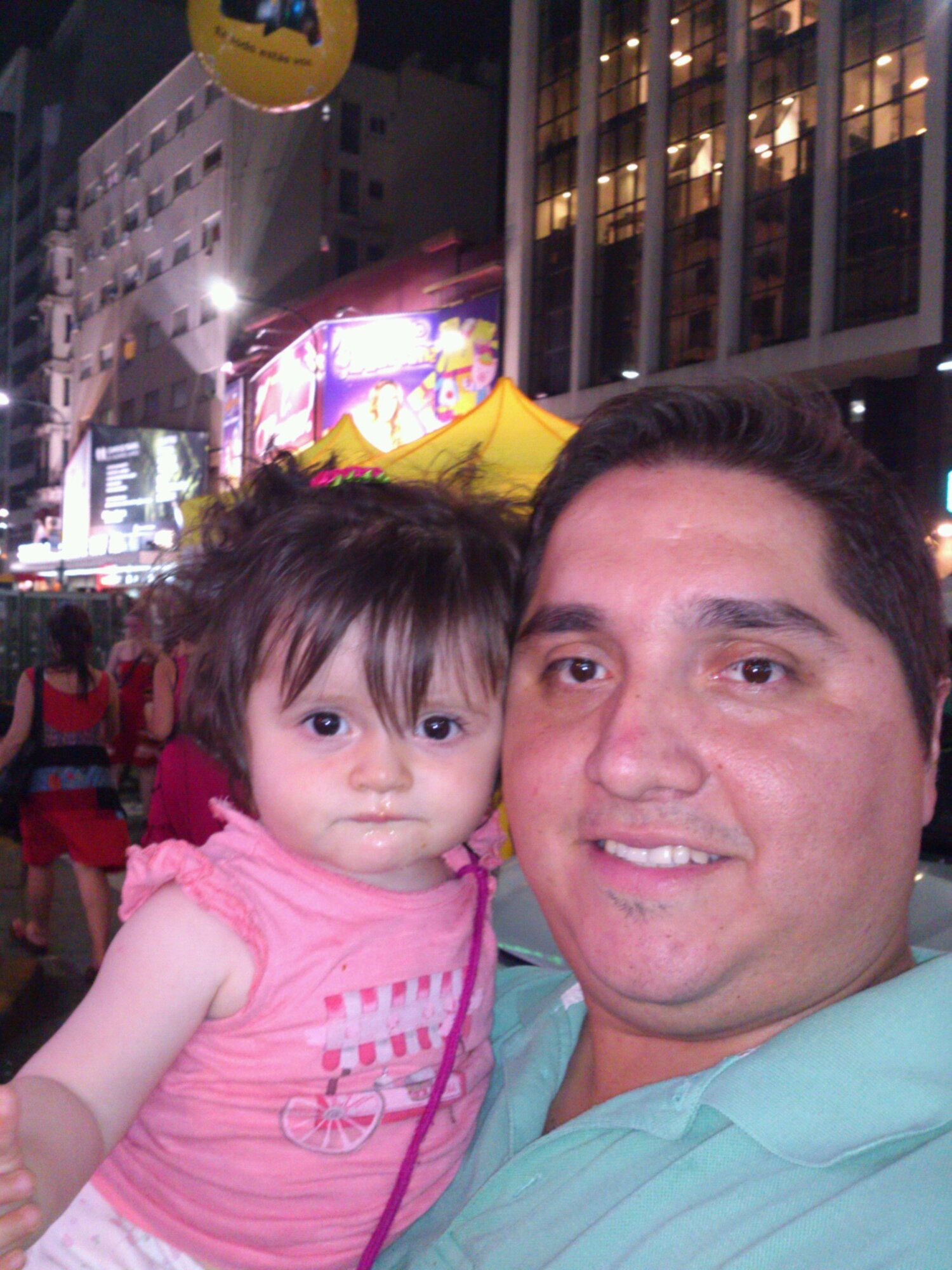 aledonoso81's profile picture. ansioso, independiente, donante y enamoradizo. Sencillito. Amante del deporte y de la buena onda, aborrezco la mala leche, sepanlo.